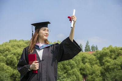 硕士学位公证费用